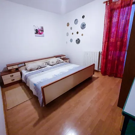 Apartment Licardo *